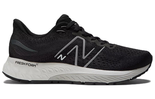 NEW BALANCE M M880B12 2E BLACK/WHITE