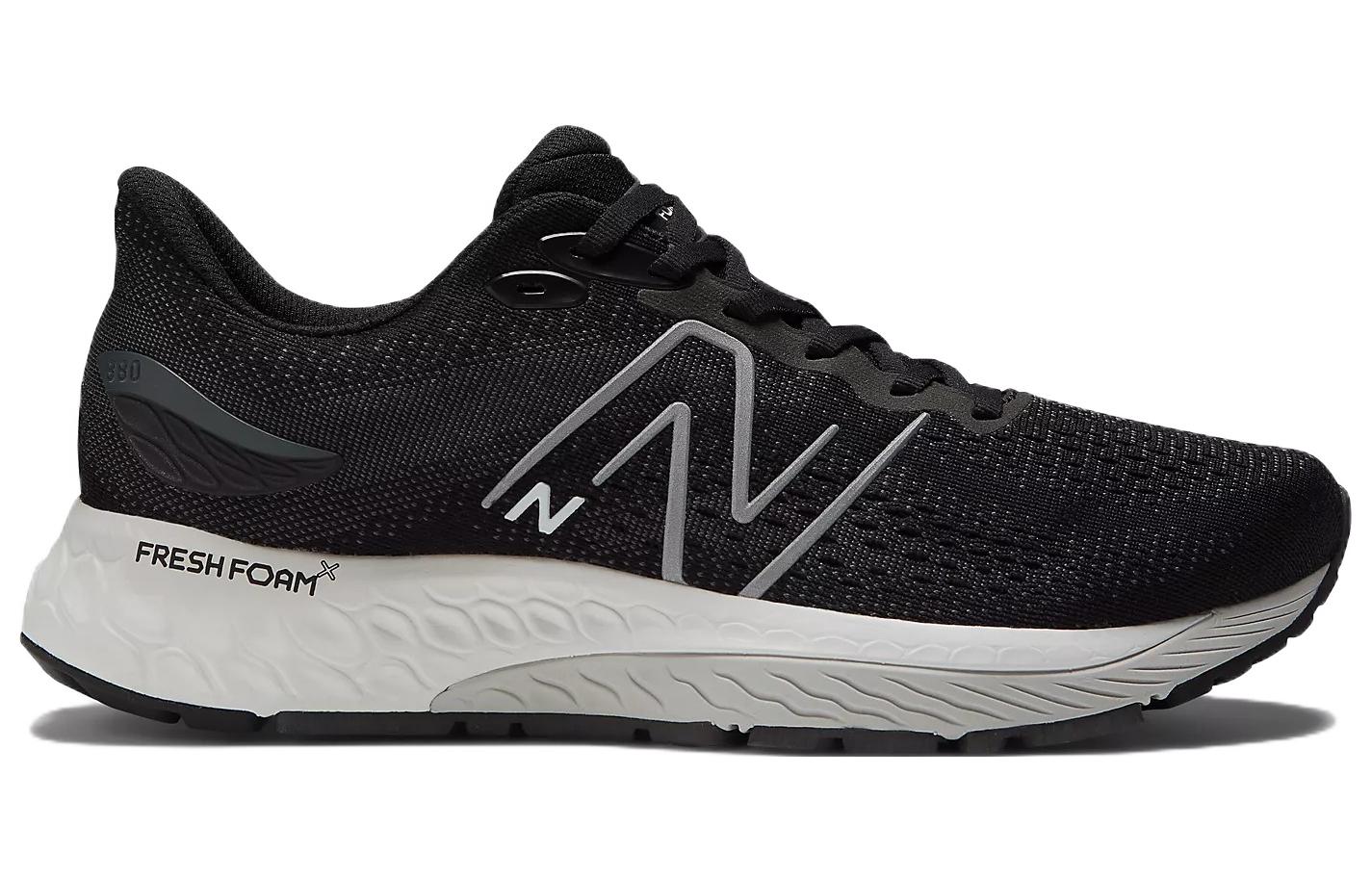 NEW BALANCE M M880B12 2E BLACK/WHITE