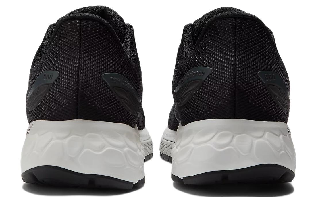 NEW BALANCE M M880B12 2E BLACK/WHITE