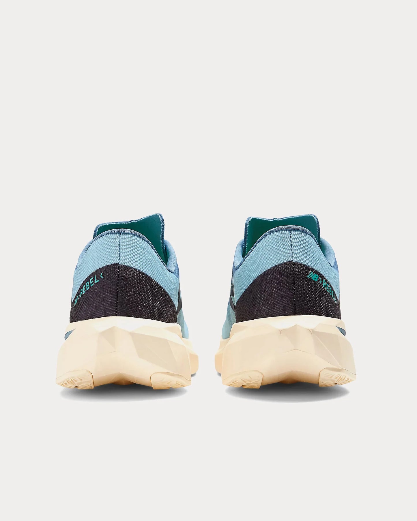 NEW BALANCE M MFCXCH4 D
