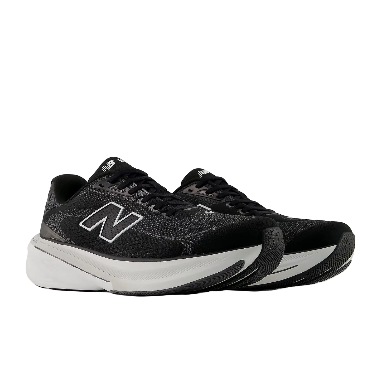 NEW BALANCE M M860 V15 (4E) BLACK/WHITE
