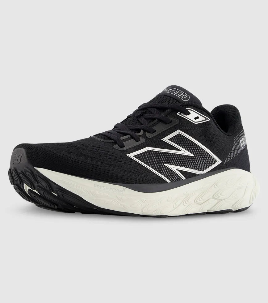 NEW BALANCE M M880B V14 2E Width BLACK