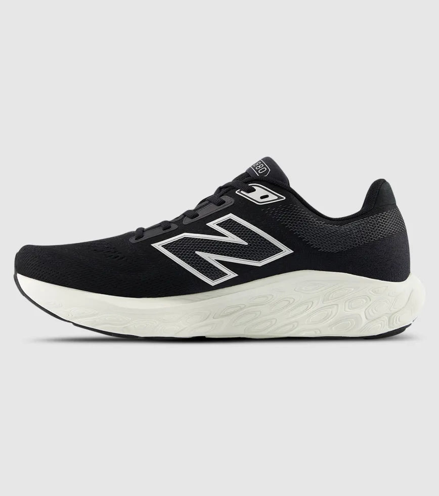 NEW BALANCE M M880B V14 2E Width BLACK