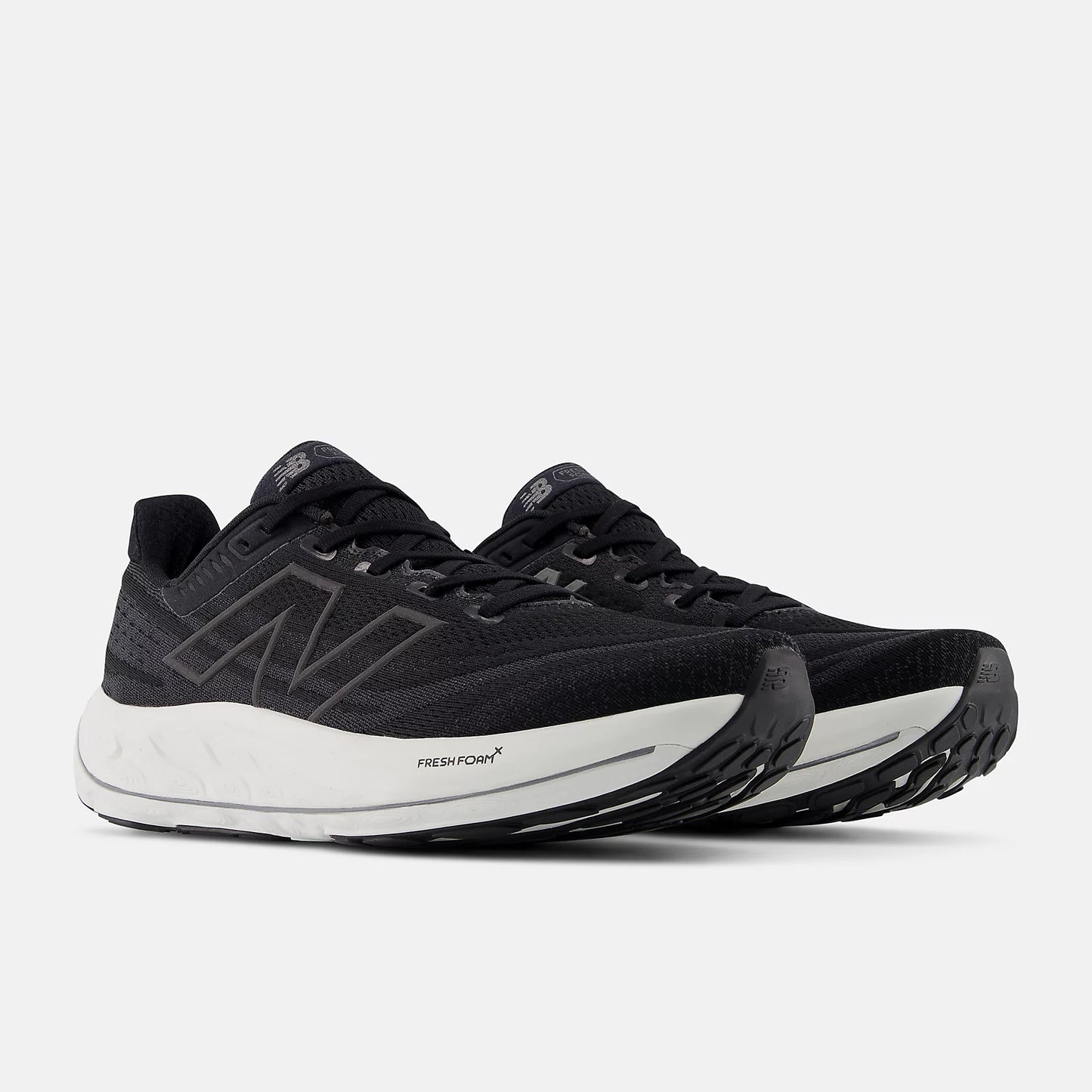 NEW BALANCE M Vongo V6 (2E) M BLACK/WHITE