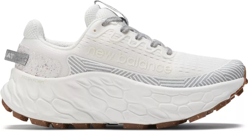 NEW BALANCE W W More V3