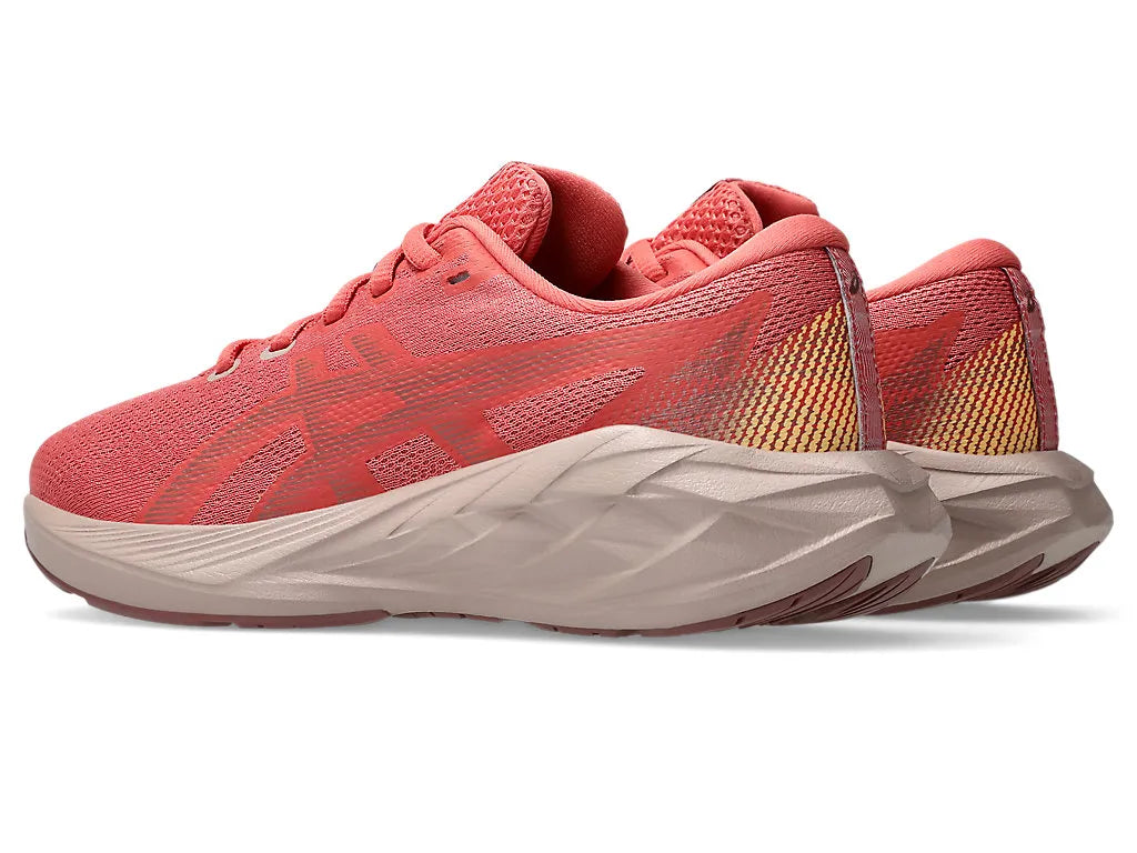 ASICS K Novablast 5 GS DARK PINK/RUBBLE RED