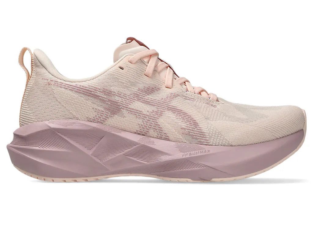 ASICS W Novablast 5 (b) PEARL PINK/MORGANITE