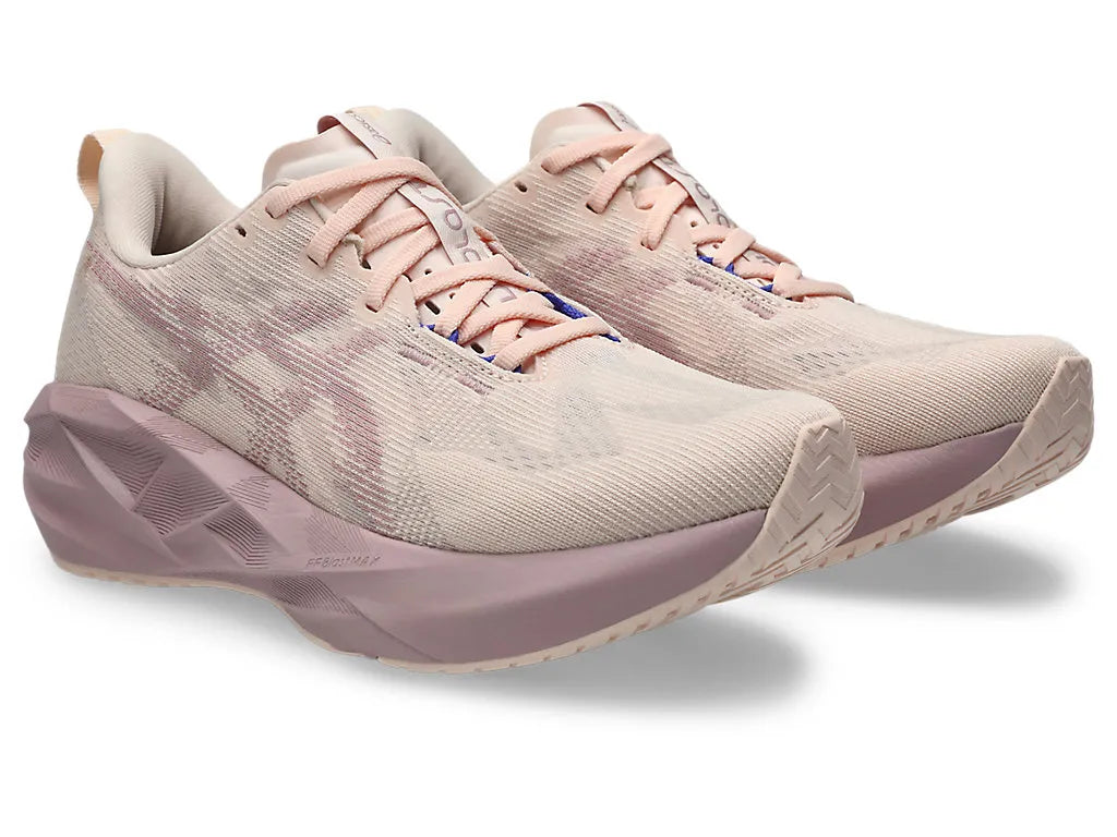 ASICS W Novablast 5 (b) PEARL PINK/MORGANITE