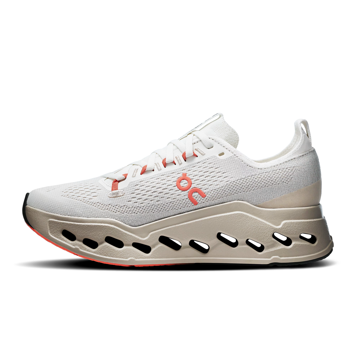 ON W Cloudsurfer Max IVORY SALMON