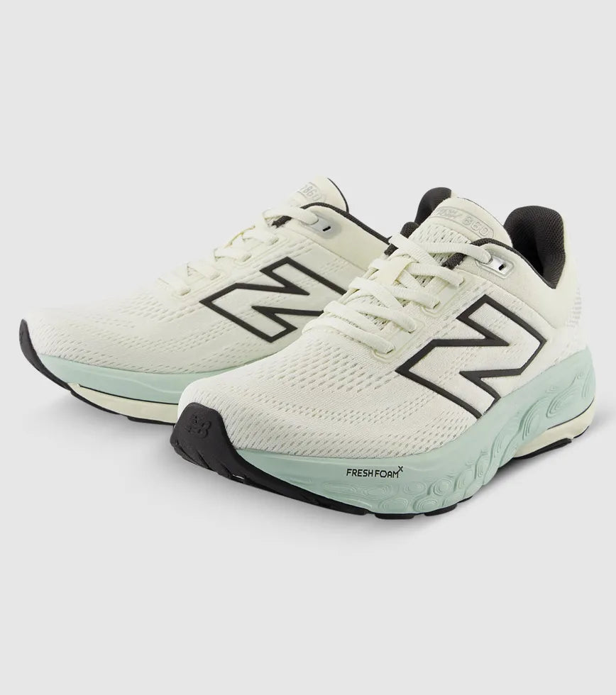 NEW BALANCE W 860 V14 B Width WHITE/GREEN