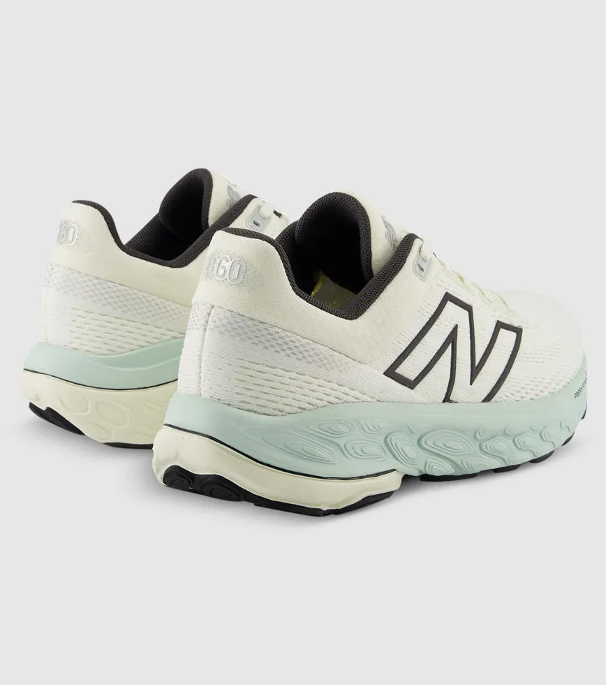 NEW BALANCE W 860 V14 B Width WHITE/GREEN