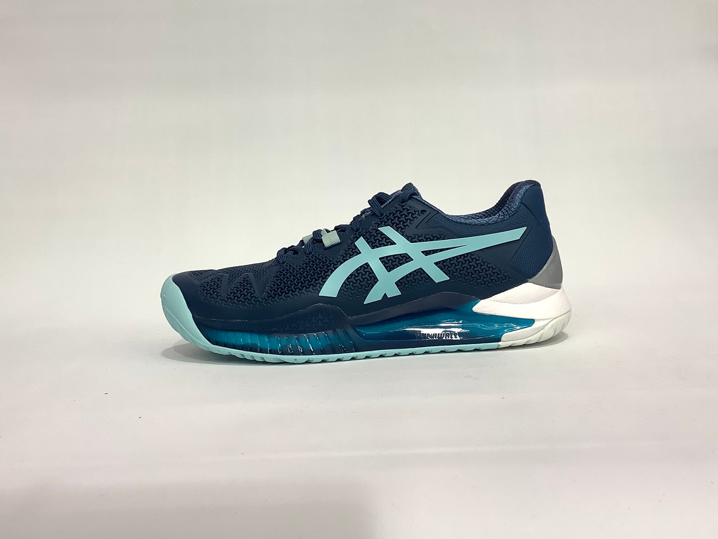 ASICS W Resolution 8 W